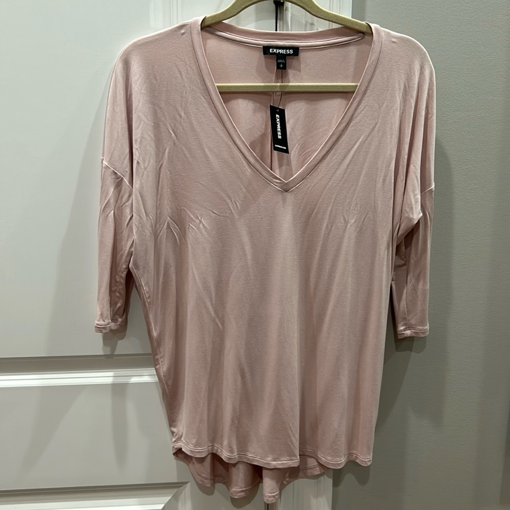 Women’s EXPRESS Top
